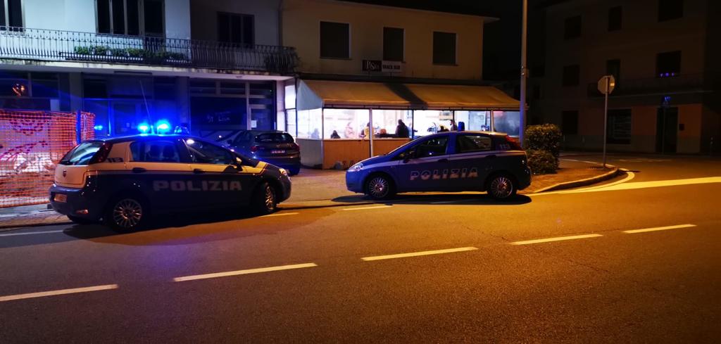MANIAGO: BAR ORGANIZZA UNA FESTA CON DJ, CENTINAIA DI PERSONE SENZA MASCHERINA E NESSUNO CONTROLLA I GREEN PASS. CHIUSO IL LOCALE PER 5 GIORNI